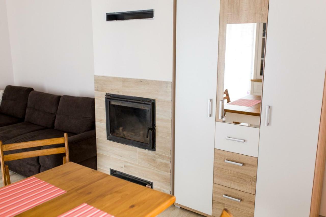 Apartament Przy Kamiennej Chacie Zalewo  Экстерьер фото
